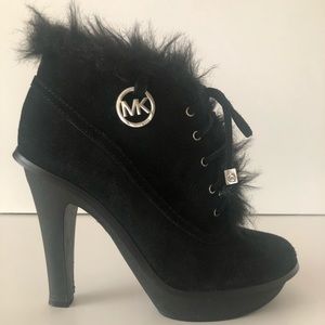 Michael Kors “Carlie” Faux Fur Lace Up Suede Bootie, Like New, Size 6